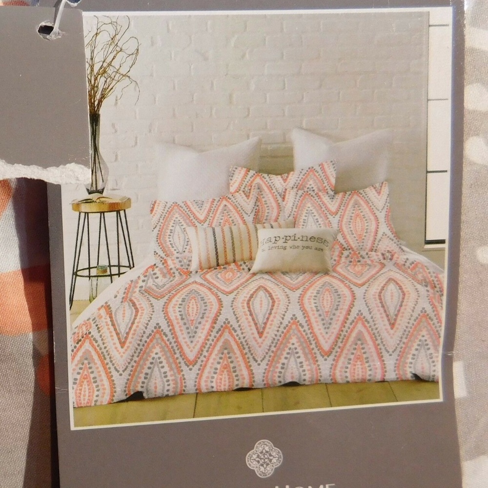 Levtex Home Coral Gray Standard Size 20 X 26 Sham